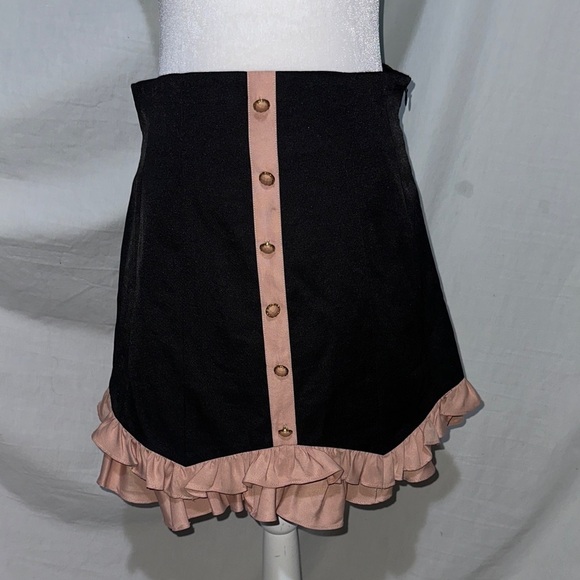 Twelve by Twelve Dresses & Skirts - Twelve by Twelve Black and Pink Ruffle Button Skirt size medium